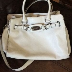 Gorgeous Michael Kors purse